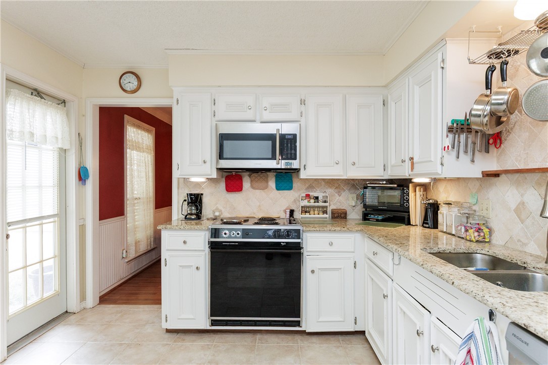 4550 Dandridge Dr Property Photo 14