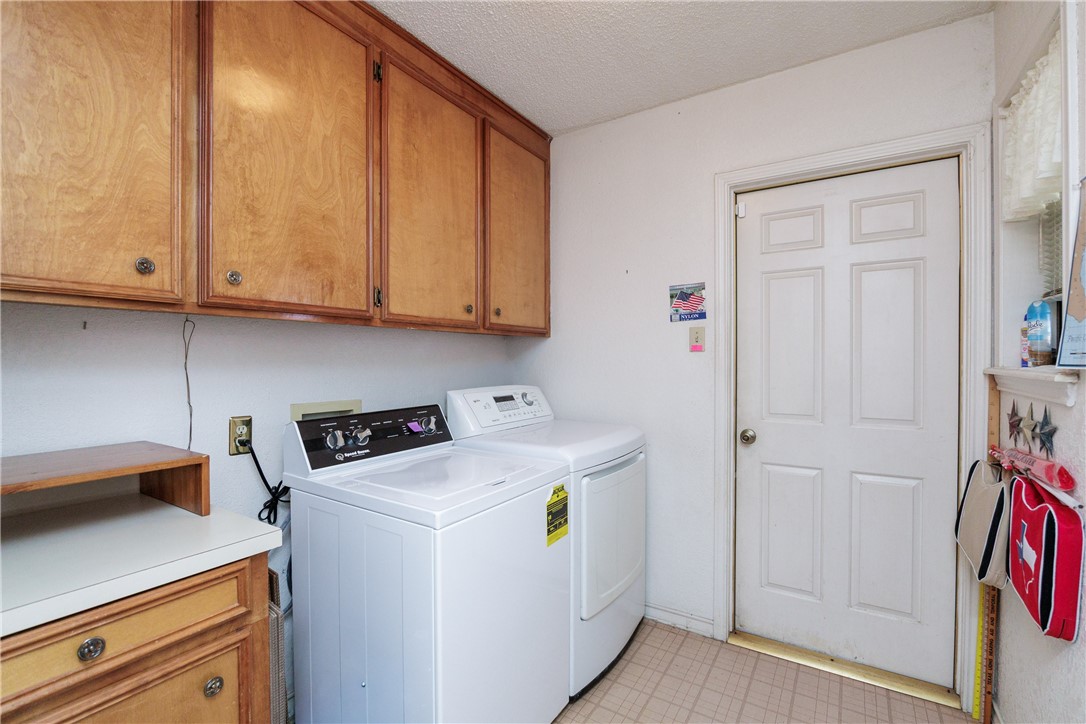 4550 Dandridge Dr Property Photo 17