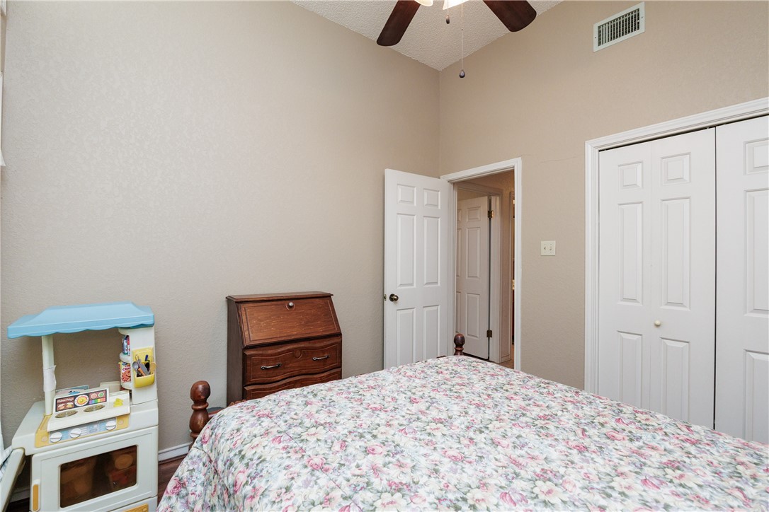 4550 Dandridge Dr Property Photo 28