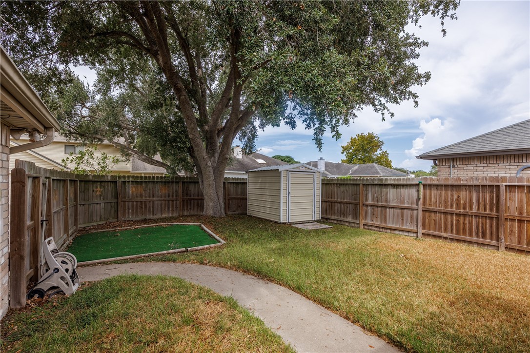 4550 Dandridge Dr Property Photo 30