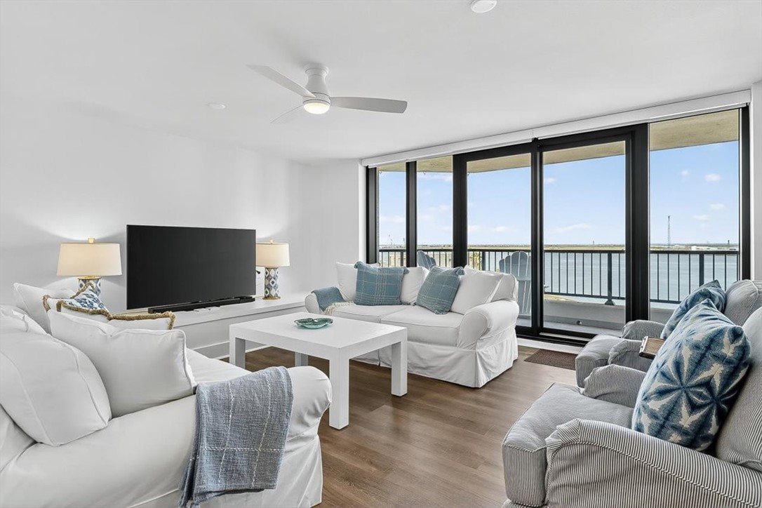 1000 N Station 411 Property Photo 9