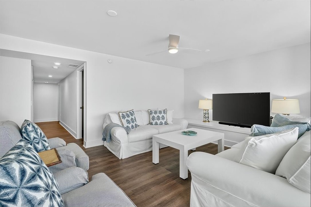 1000 N Station 411 Property Photo 12