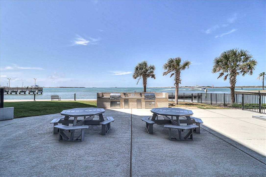 1000 N Station 411 Property Photo 34