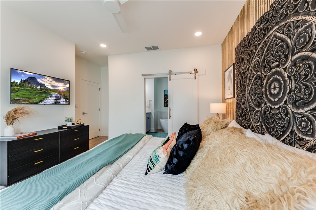 901 S Ninth St 12 Property Photo 20