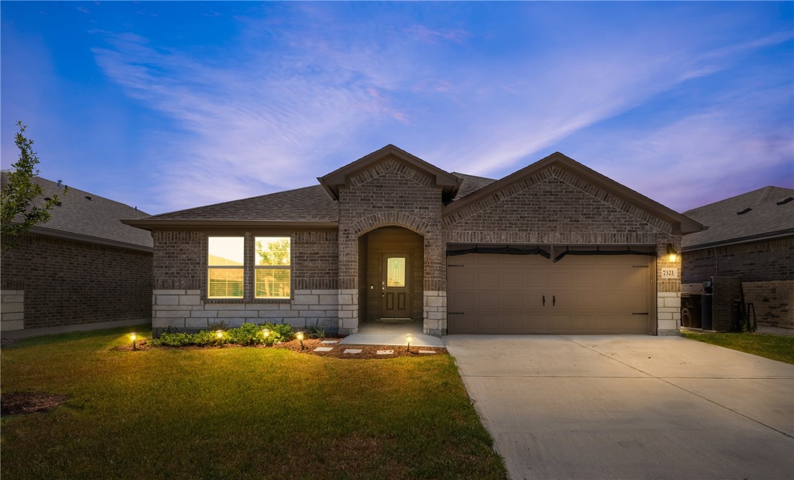 7321 Star Gazer Dr Property Photo 1