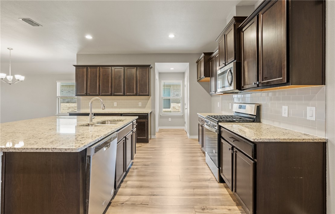 7321 Star Gazer Dr Property Photo 8