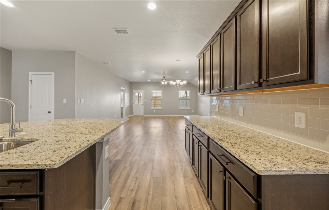 7321 Star Gazer Dr Property Photo 9