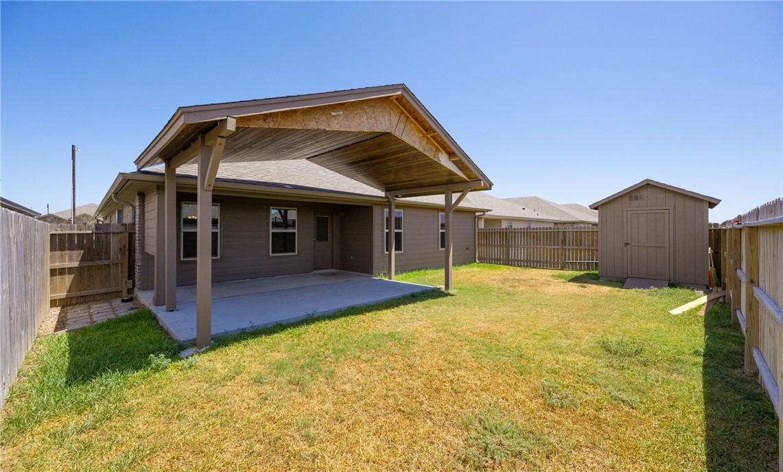 7321 Star Gazer Dr Property Photo 25