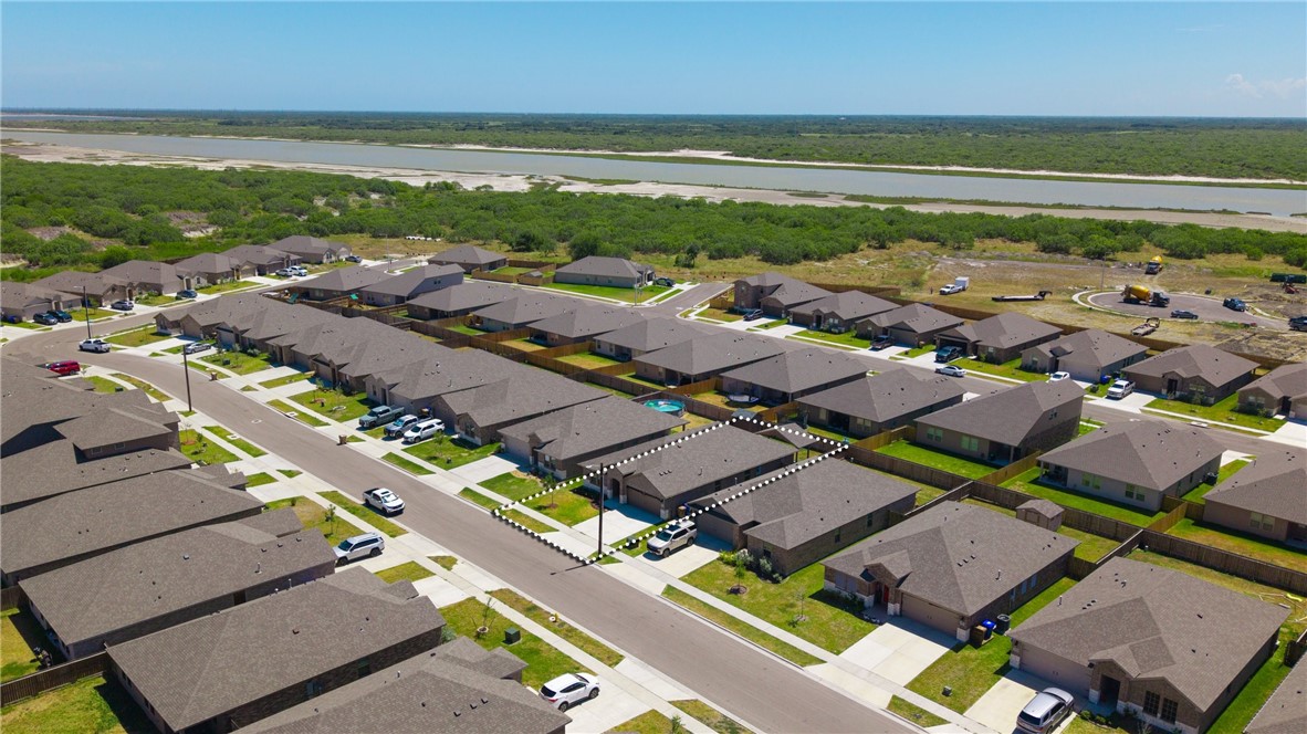 7321 Star Gazer Dr Property Photo 28