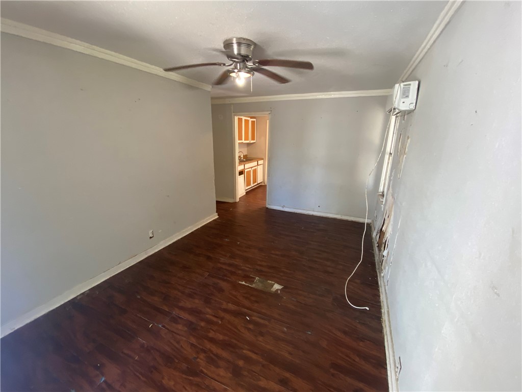 1729 Sherman St Property Photo 6