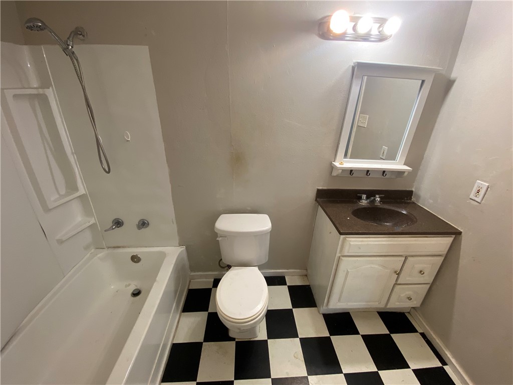 1729 Sherman St Property Photo 28