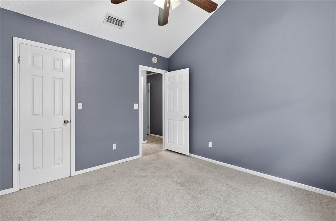 2205 Savoy St Property Photo 38