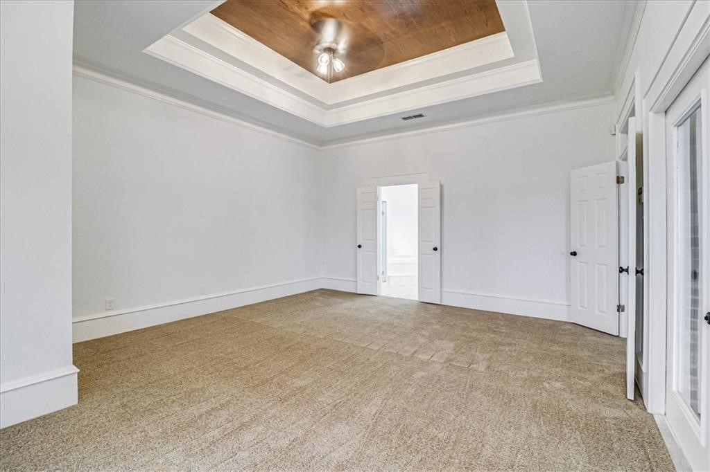 7865 Etienne Dr Property Photo 25