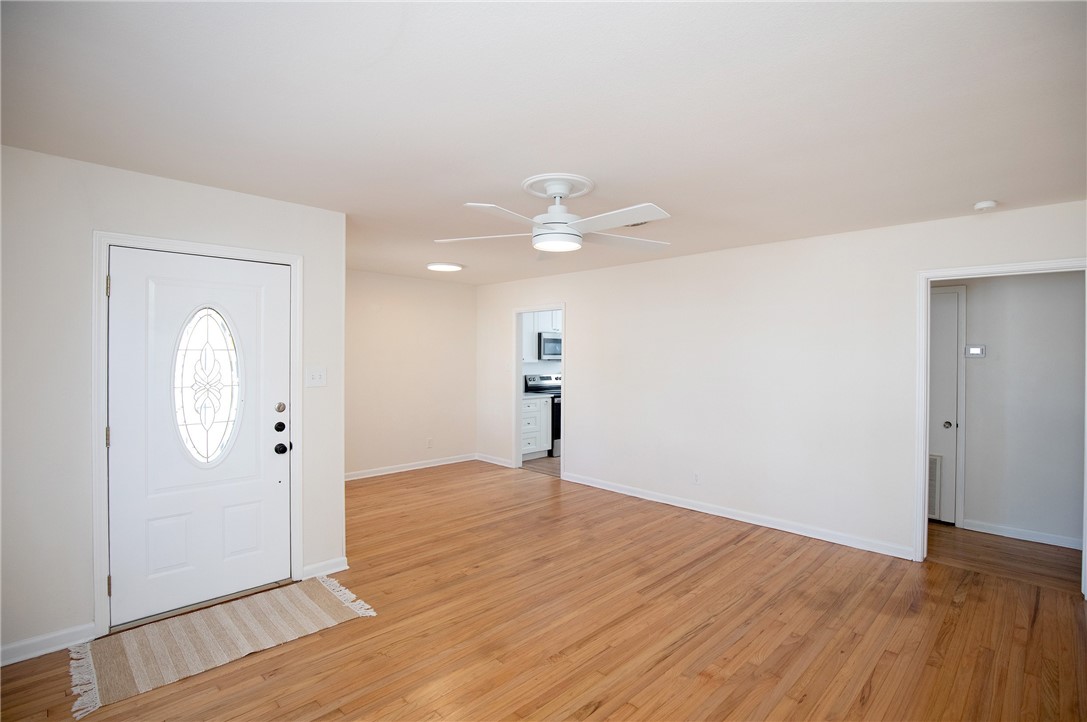 4334 Randall Dr Property Photo 4