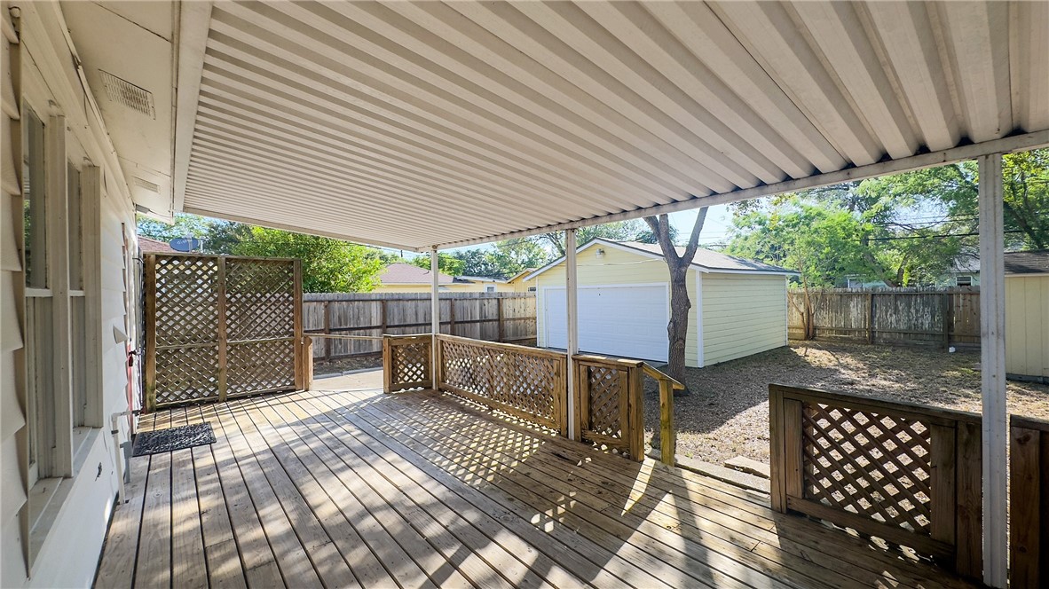 4334 Randall Dr Property Photo 31