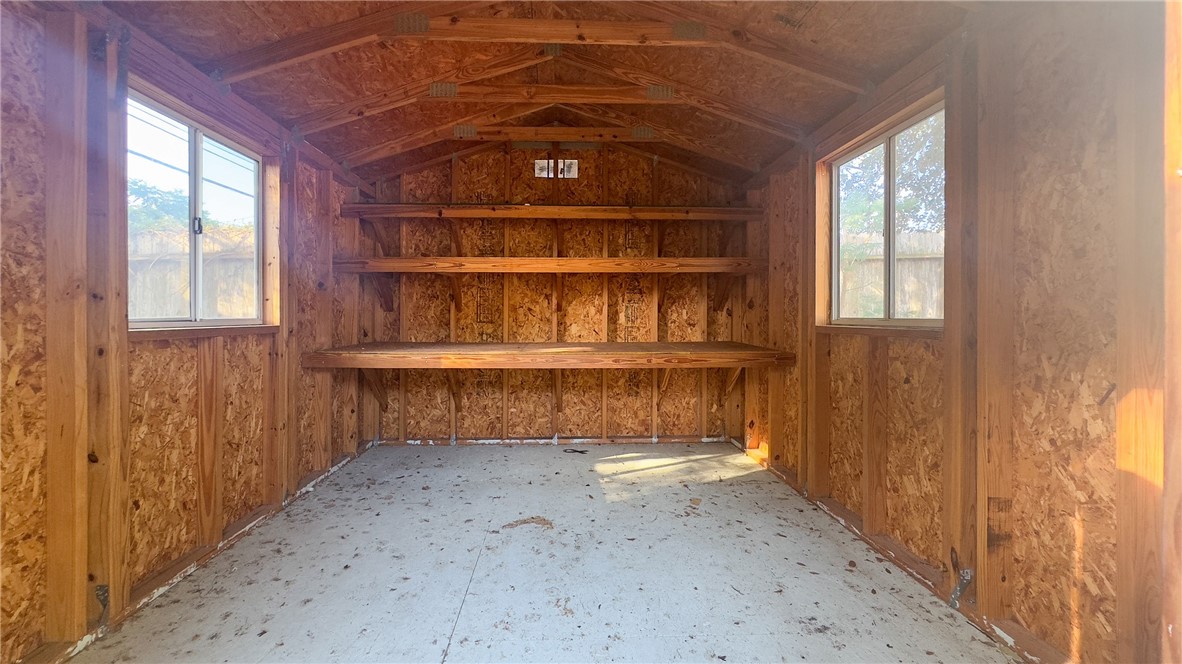 4334 Randall Dr Property Photo 35