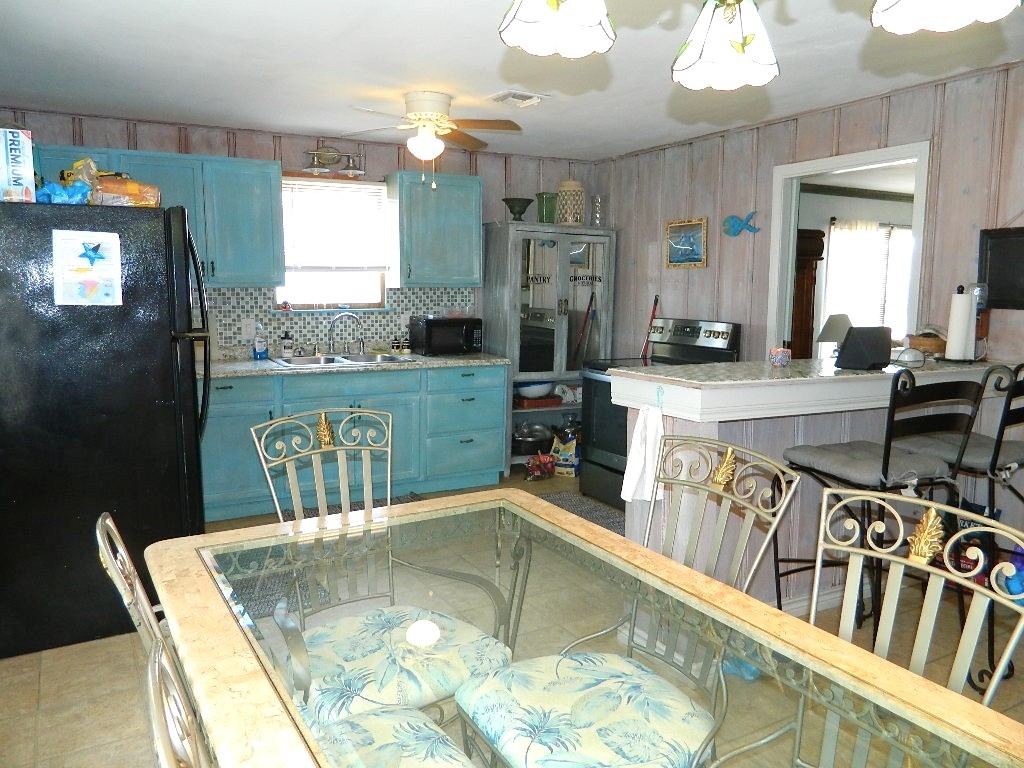 320 S Lamont St Property Photo 3