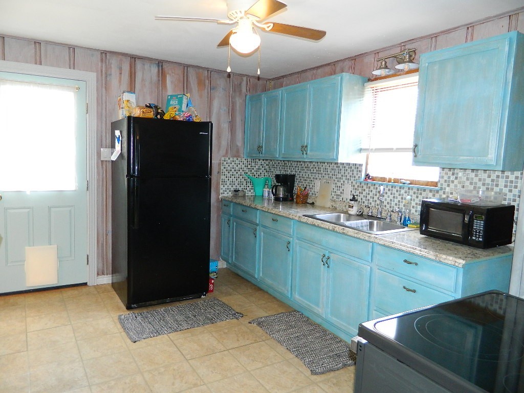 320 S Lamont St Property Photo 5