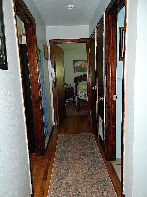 320 S Lamont St Property Photo 7