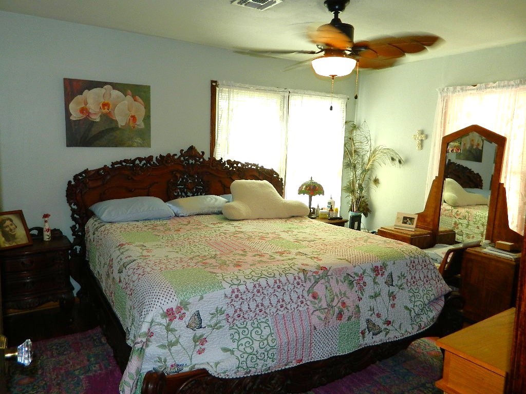 320 S Lamont St Property Photo 8