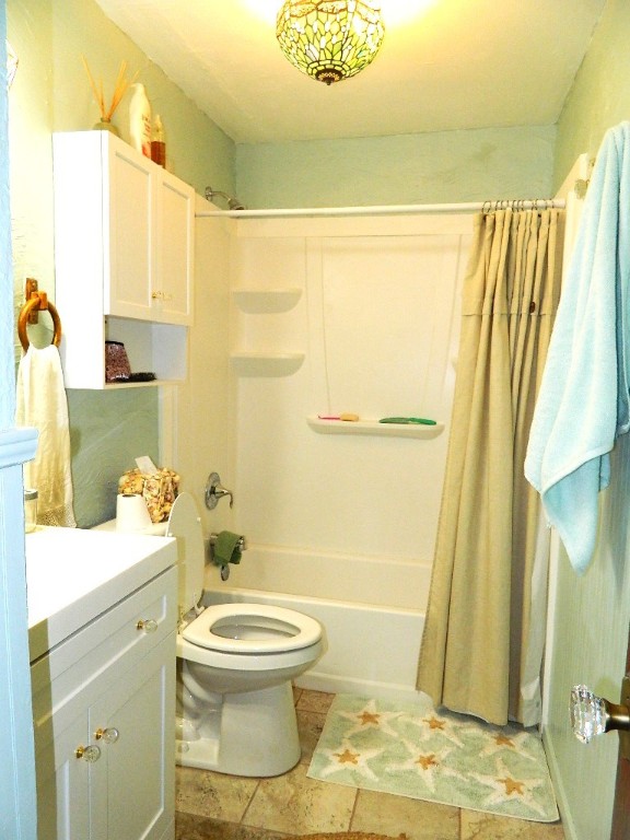 320 S Lamont St Property Photo 9