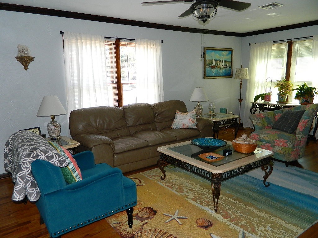 320 S Lamont St Property Photo 14