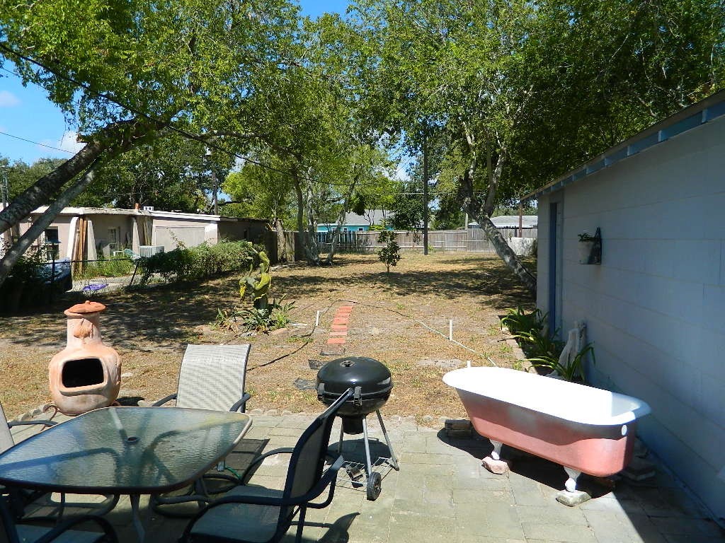 320 S Lamont St Property Photo 17