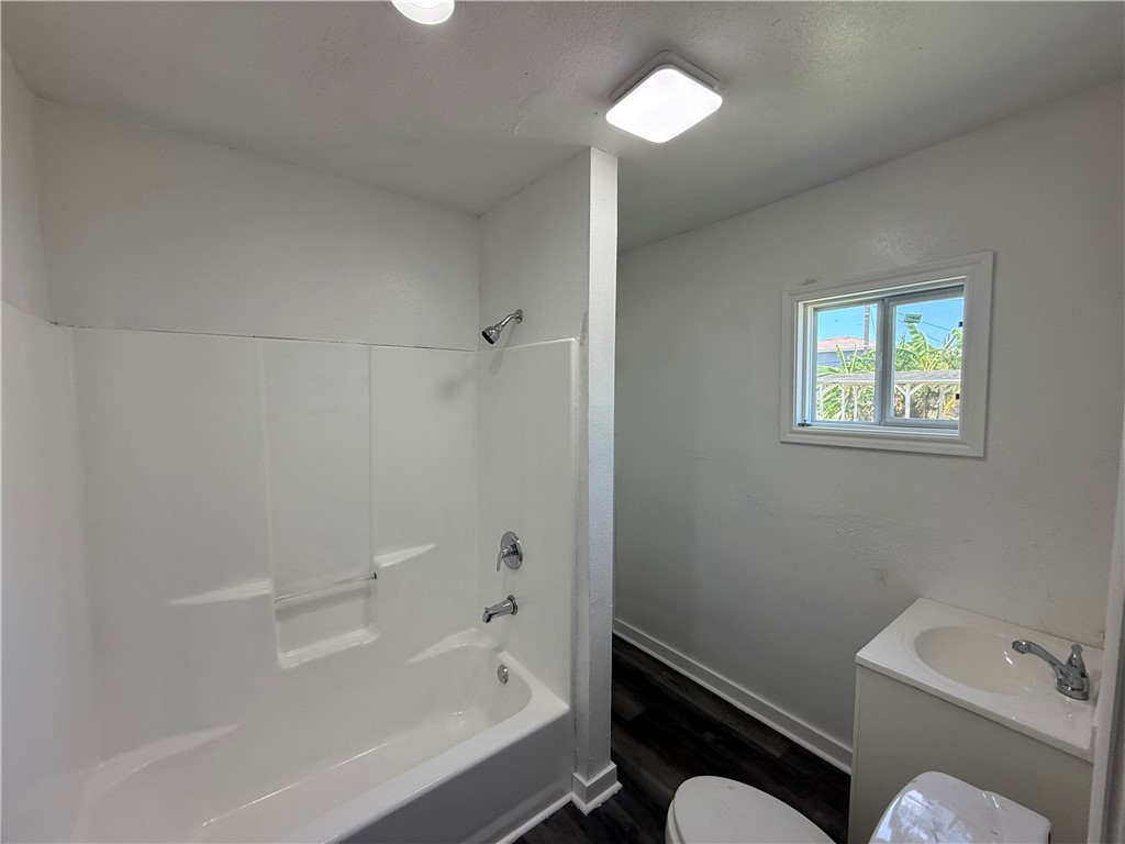 126 Fannin St Property Photo 15