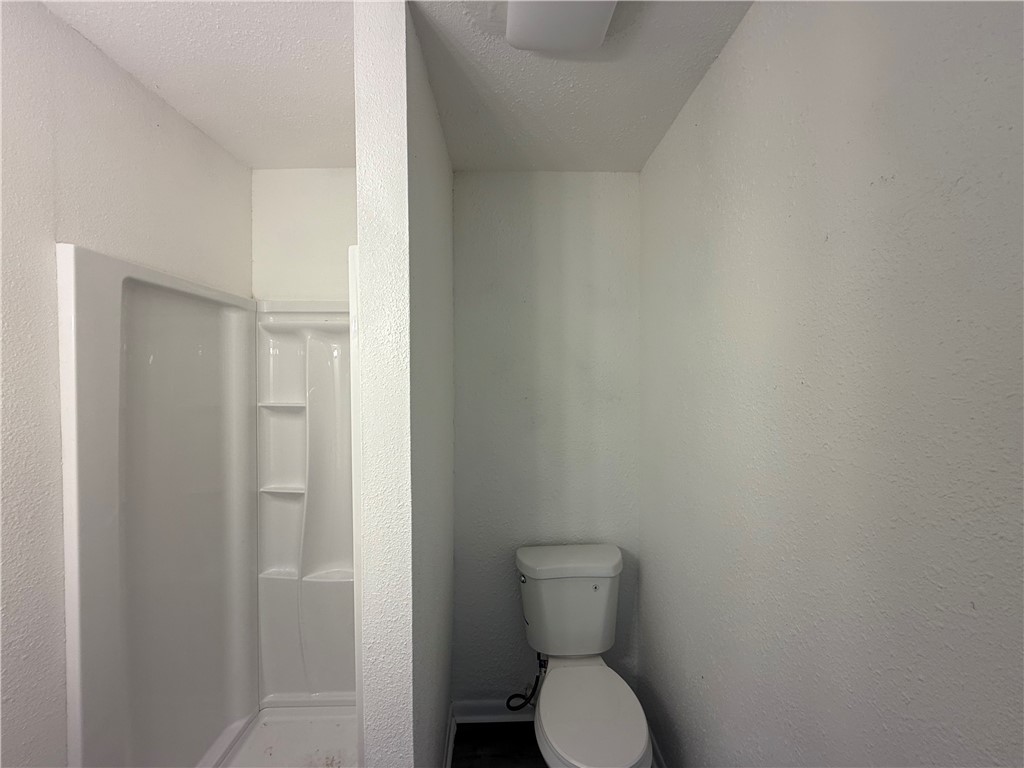 126 Fannin St Property Photo 18