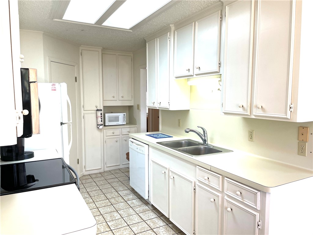 4610 Vail St Property Photo 12