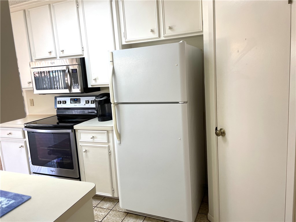 4610 Vail St Property Photo 13