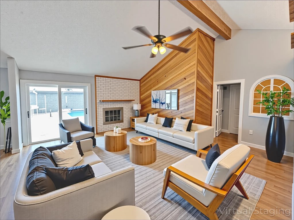 3505 Crestside Dr Property Photo 4