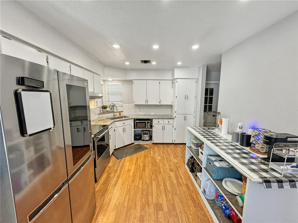 3505 Crestside Dr Property Photo 10