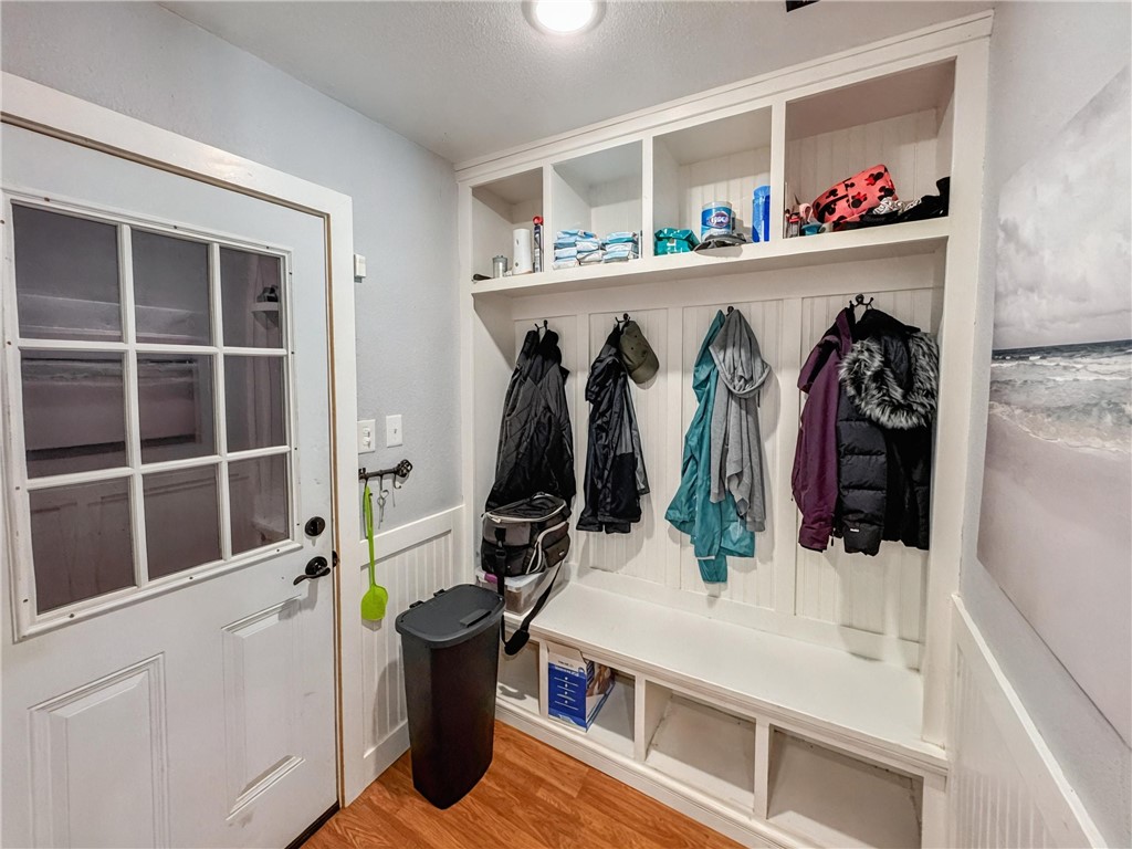 3505 Crestside Dr Property Photo 17