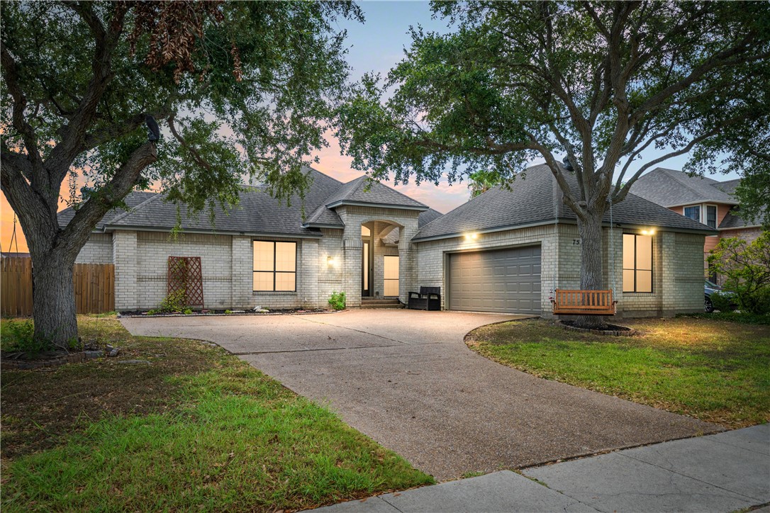 7534 Annemasse St Property Photo 1