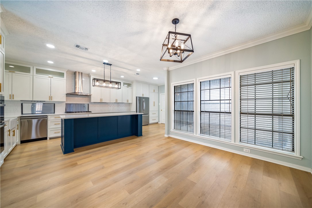 7534 Annemasse St Property Photo 10