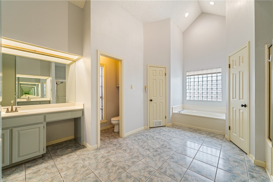 7534 Annemasse St Property Photo 23