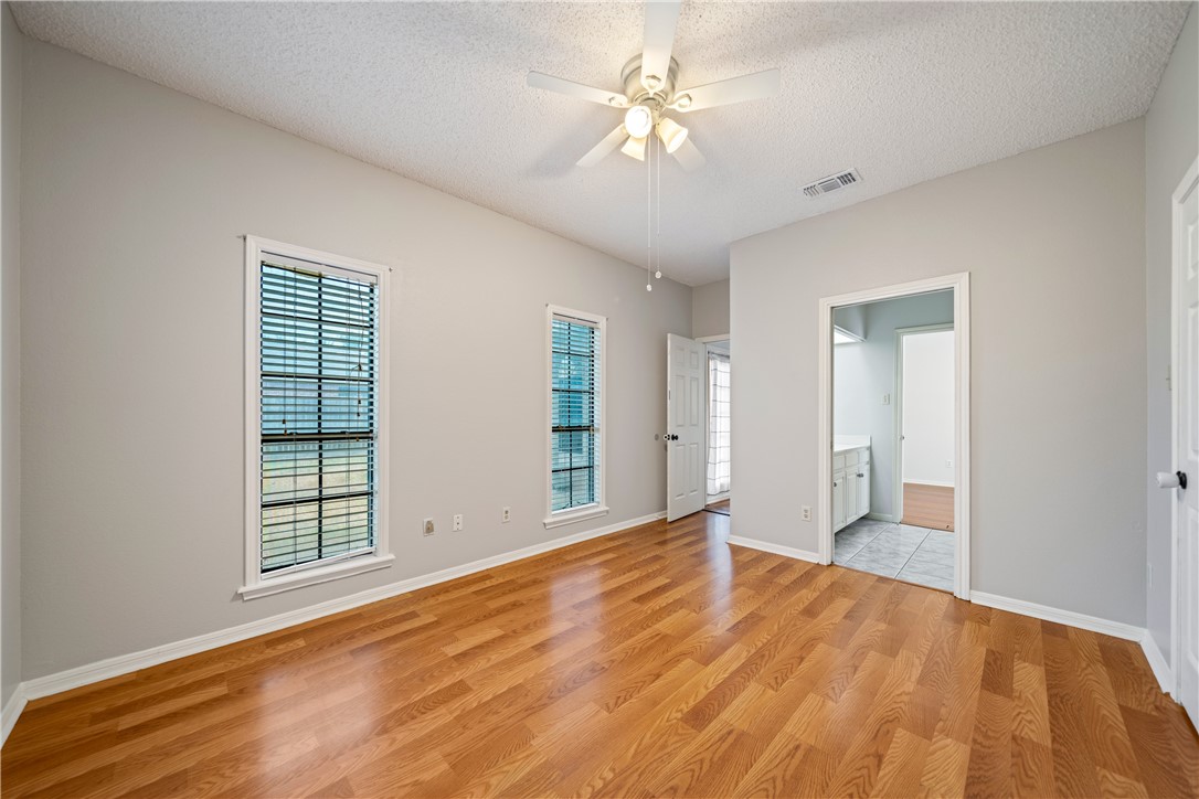 7534 Annemasse St Property Photo 32