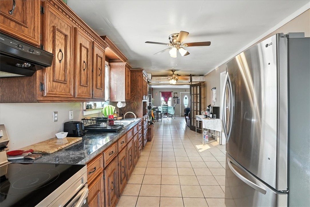 6313 County Road 1612 Property Photo 9