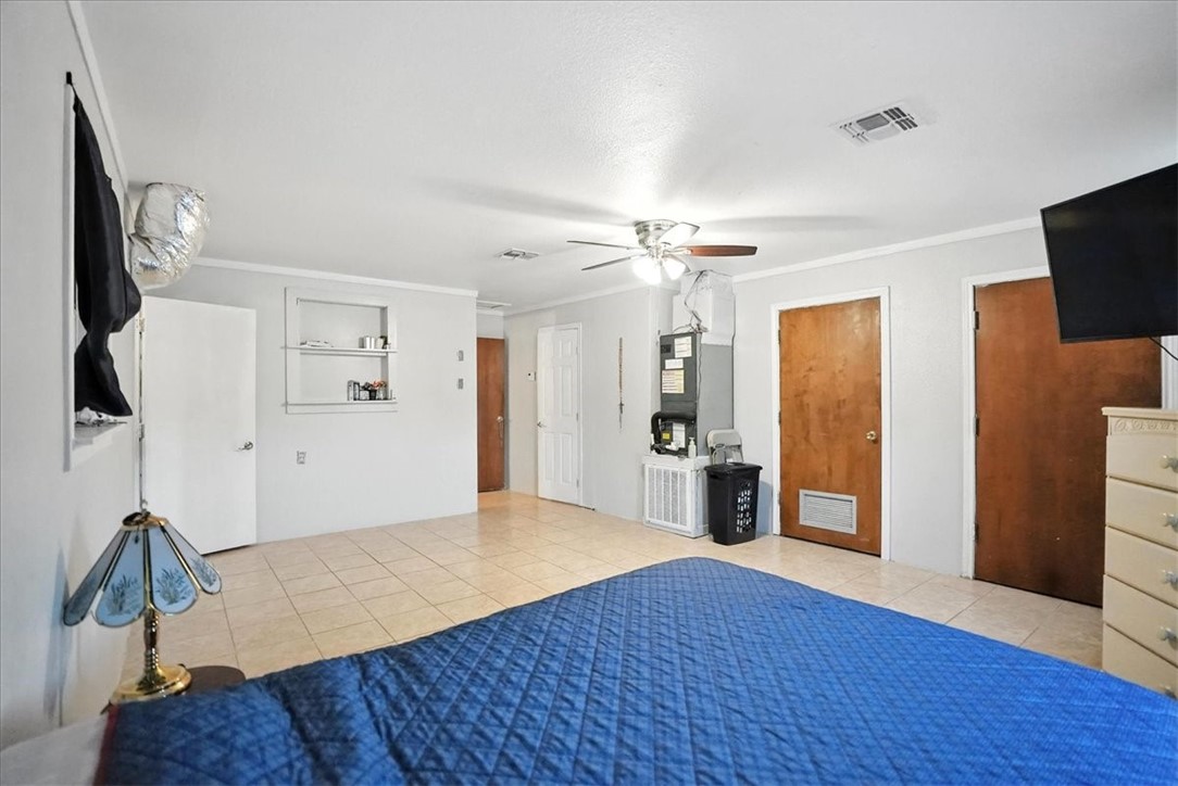 6313 County Road 1612 Property Photo 18