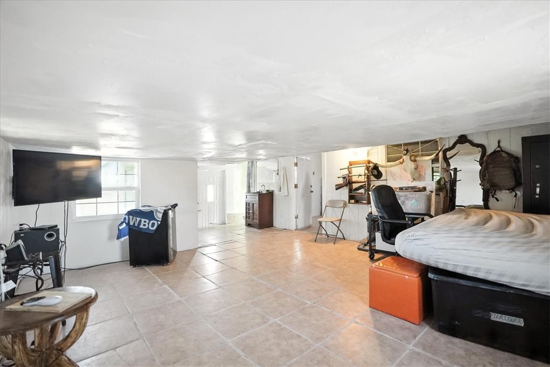 6313 County Road 1612 Property Photo 24