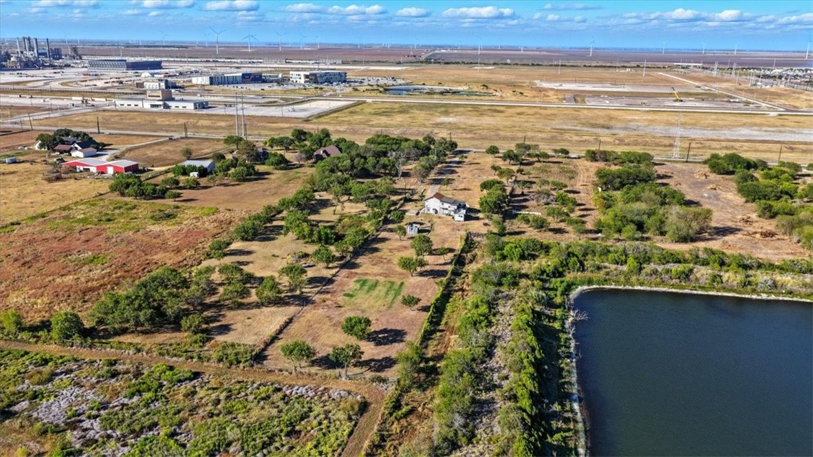 6313 County Road 1612 Property Photo 27