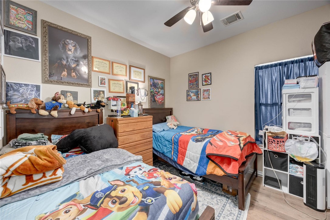 1609 W Manor Dr Property Photo 12