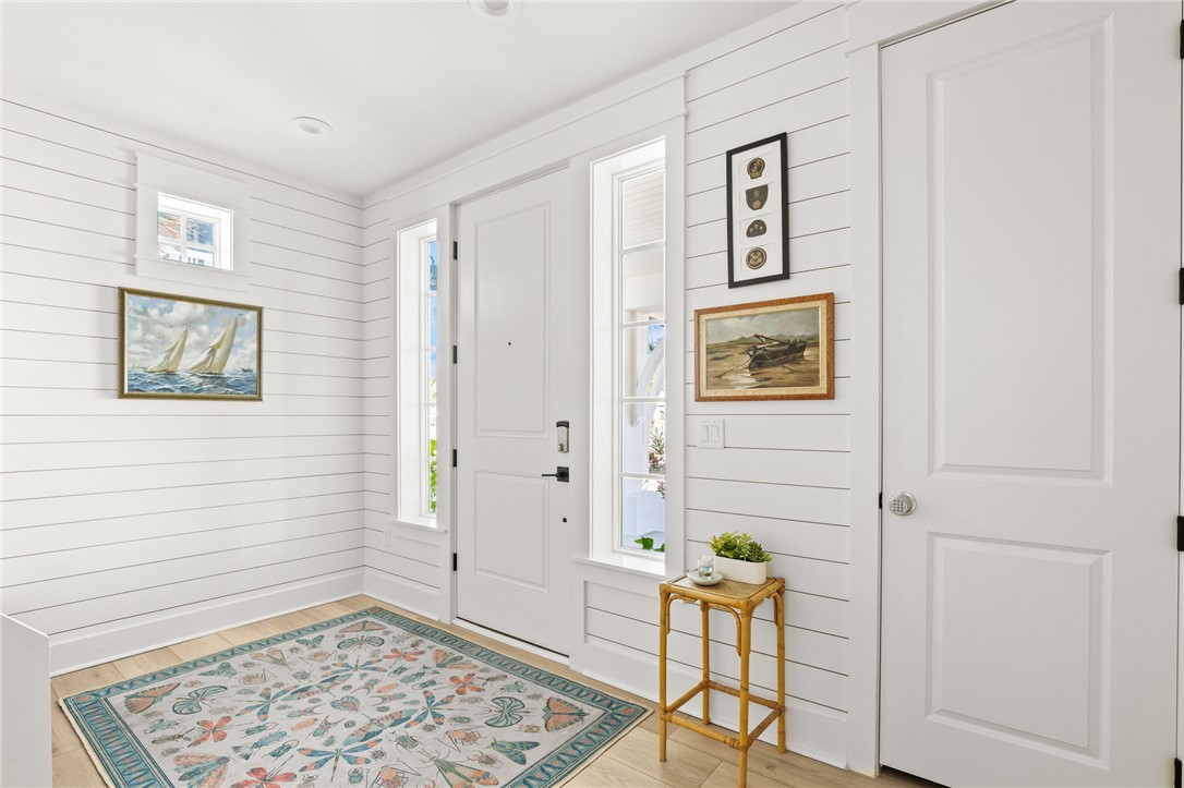 284 Sunrise Ave 4b Property Photo 5