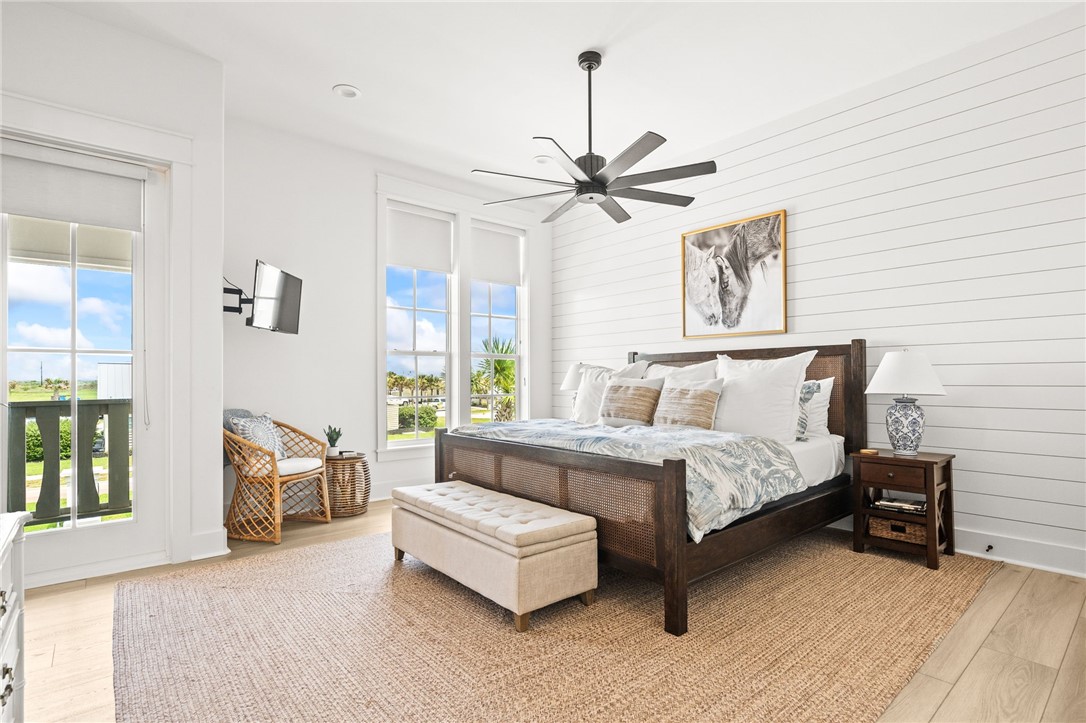 284 Sunrise Ave 4b Property Photo 17