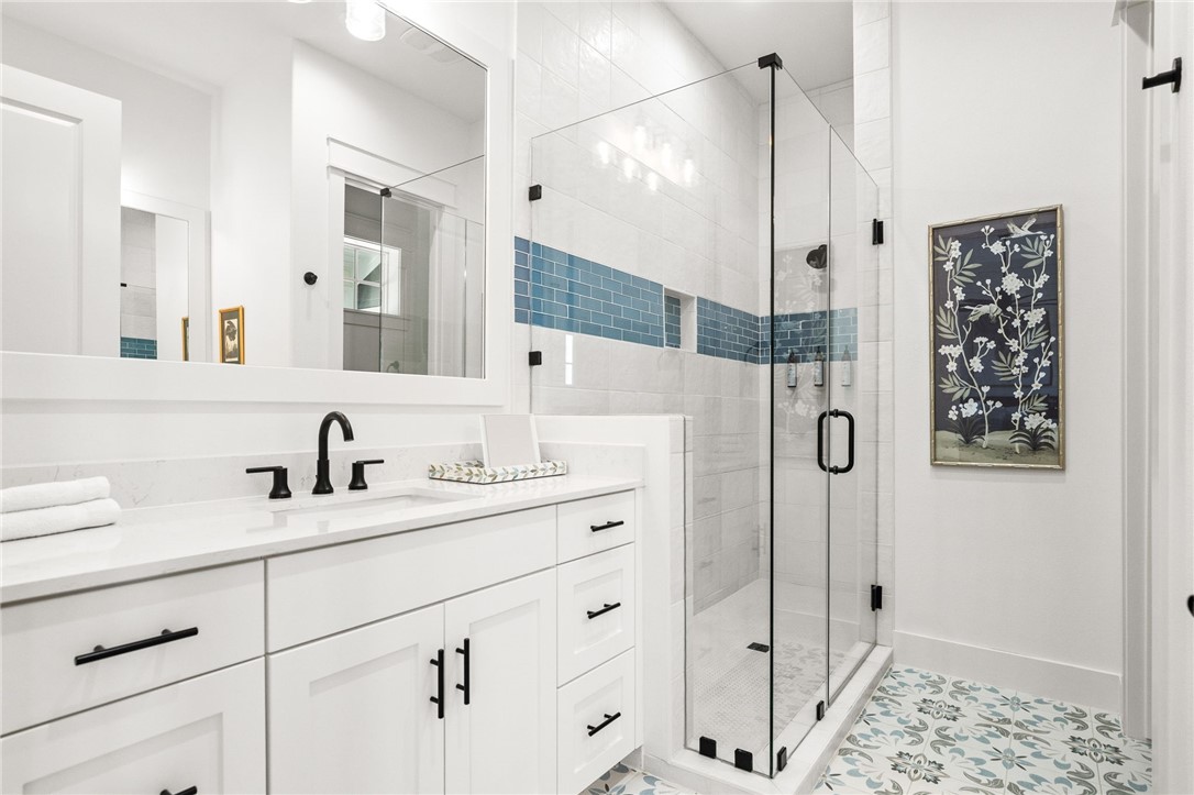 284 Sunrise Ave 4b Property Photo 19