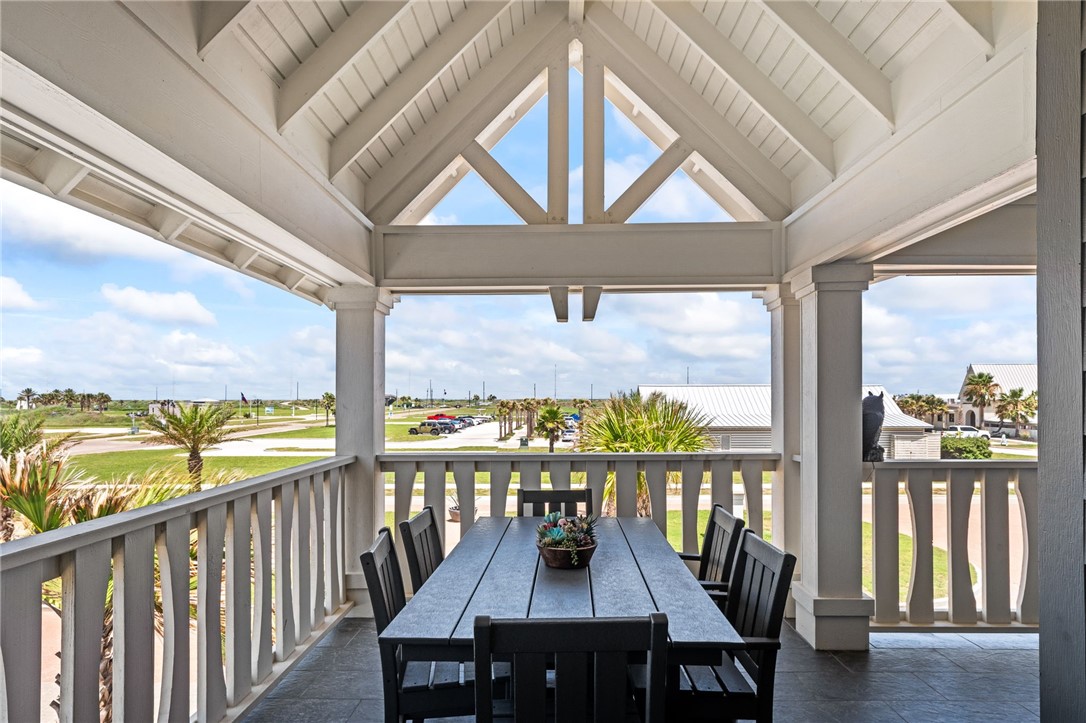 284 Sunrise Ave 4b Property Photo 23