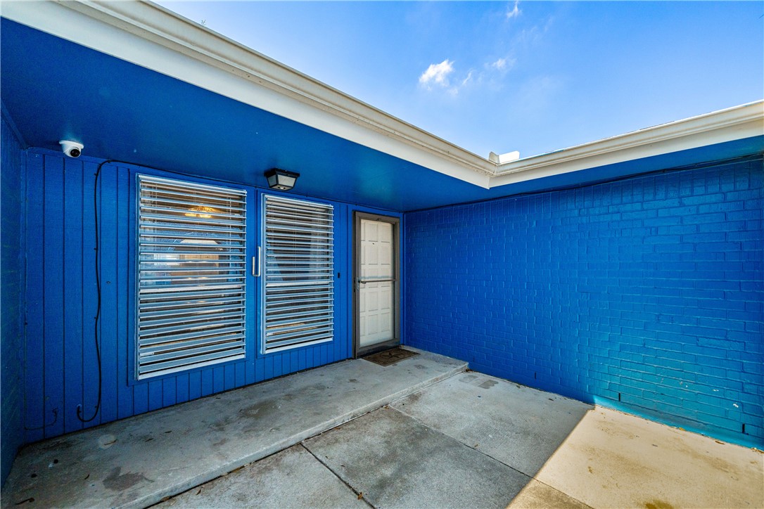 14141 Bounty Ave Property Photo 10