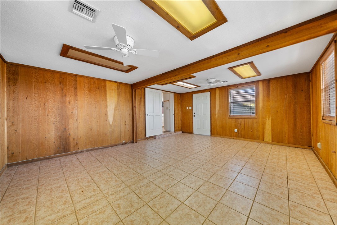 14141 Bounty Ave Property Photo 26