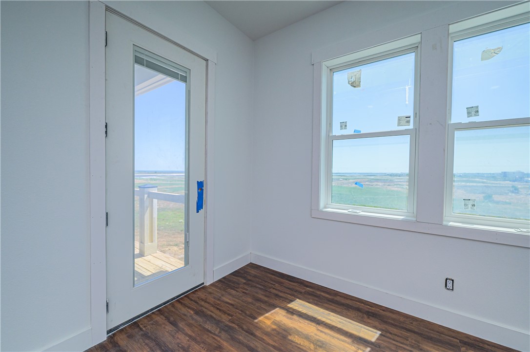 113 Port Saint Claire Property Photo 15